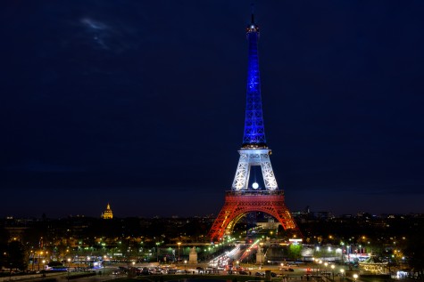 TourEiffel_BleuBlancRouge_(pixinn.net)